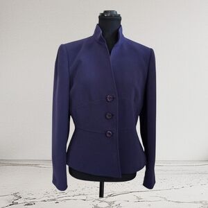 Tahari Women's Deep Purple Blazer Size 8P